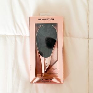 Nwt Revolution Rose Gold Hair Detangler Brush